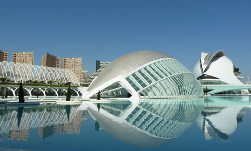 https://freefun.guide/wp-content/uploads/2019/08/valencia-city-of-arts-and-science.jpg