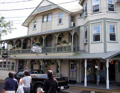 martha's vineyard hotel