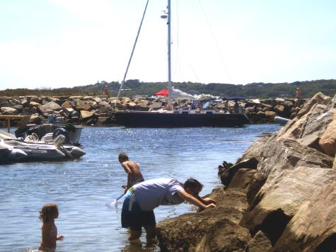 martha's vineyard menemsha harbor