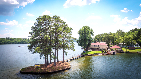 Lake Ouachita at Mountain Pine