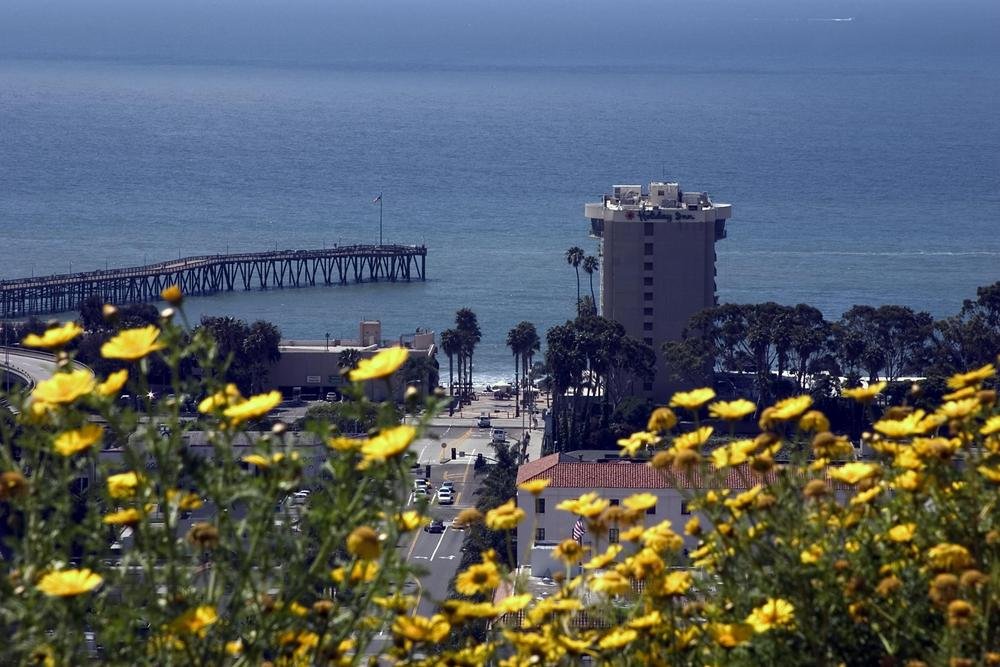 https://freefun.guide/wp-content/uploads/2020/01/overlooking-ventura-in-the-spring.jpg