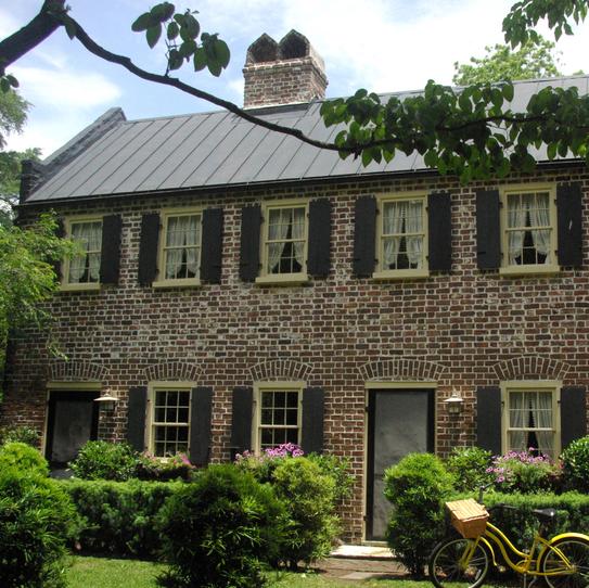 Charlotte Street Cottage Charleston