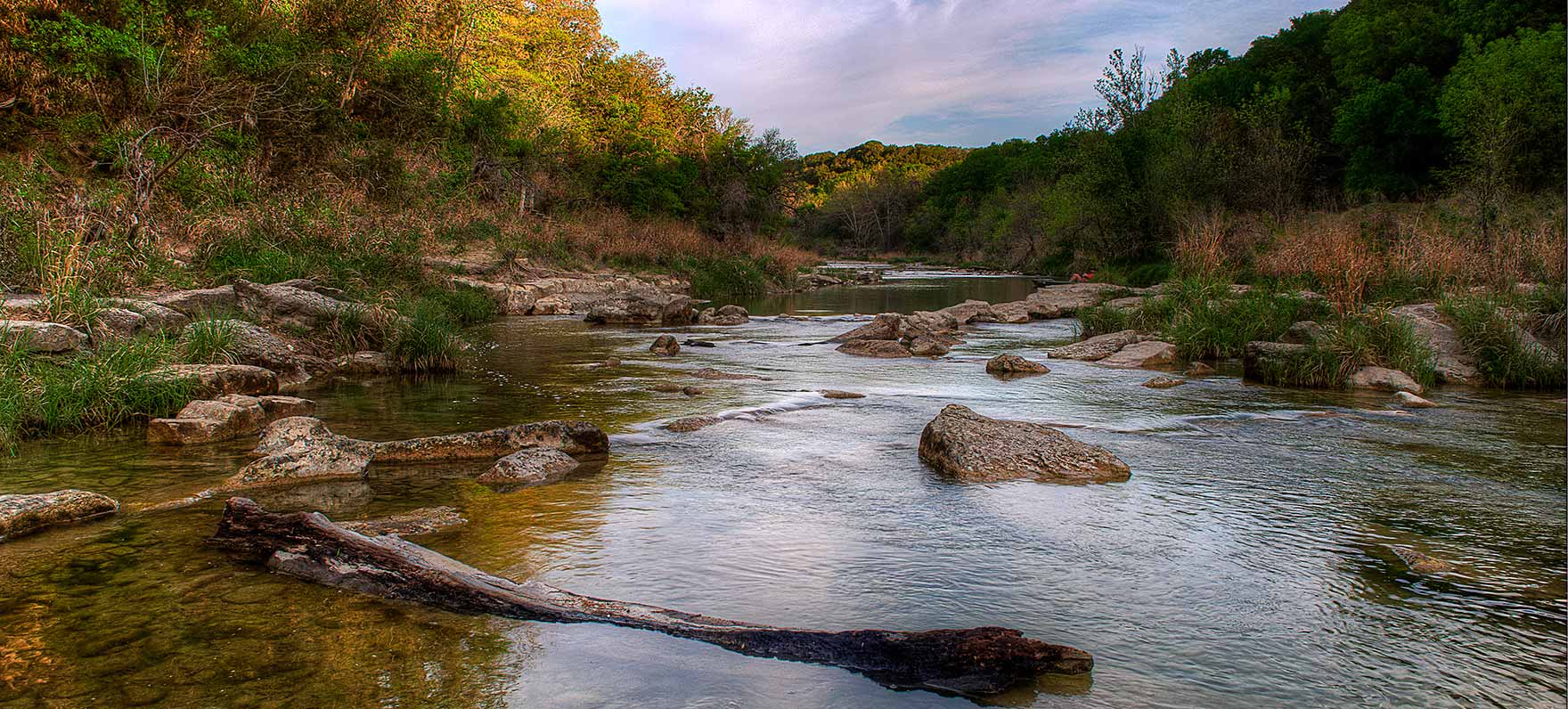 inosaur footprints in the Paluxy riverbed 