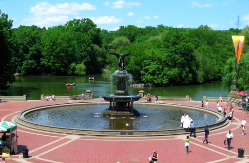 https://freefun.guide/wp-content/uploads/2020/05/bethesda-fountain.jpg