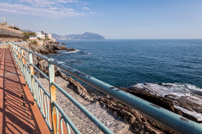 Nervi, sea front stroll