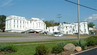 upside down White House in the Wisconsin Dells