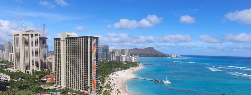 Waikiki Beach - Honolulu 4K