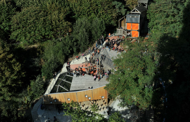 Parc de Belleville - Paris tourist office