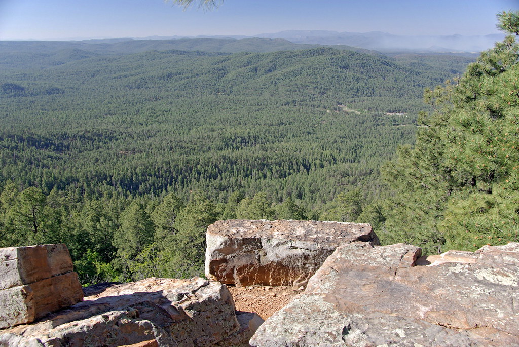 Mogollon Rim Vista Trail view - Payson Arizona