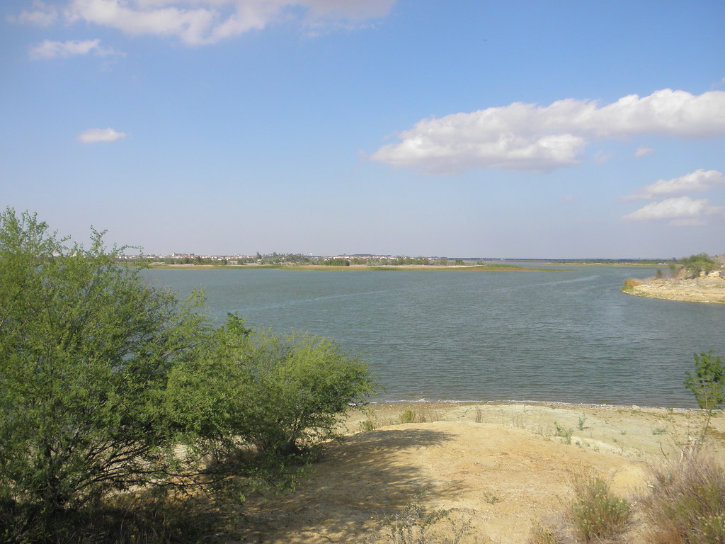 Lake Casa Blanca