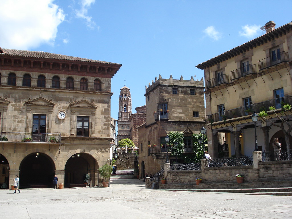 Poble Espanyol: the main square