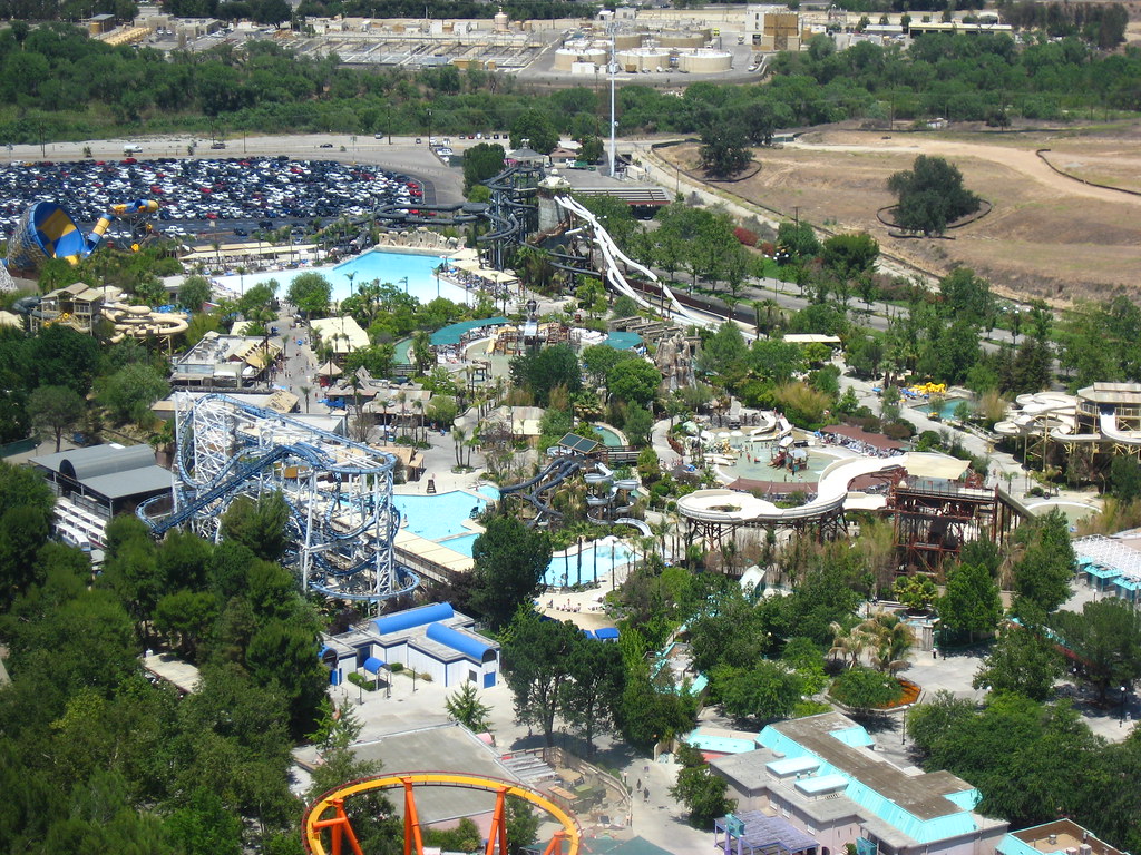 Six Flags Hurricane Harbor