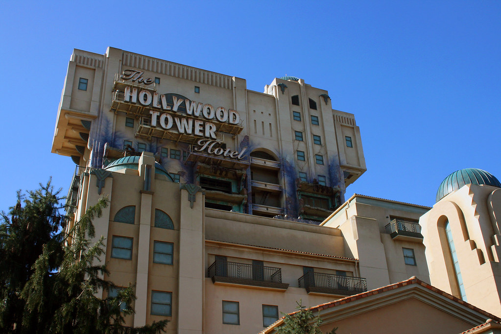 The Twilight Zone Tower of Terror - Walt Disney Studios Paris