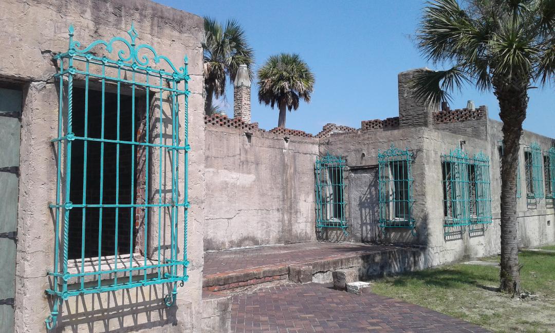 Atalaya castle - Huntington Beach state park