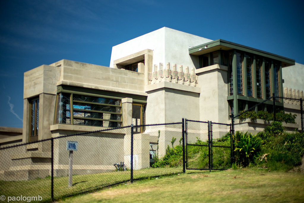 Hollyhock House