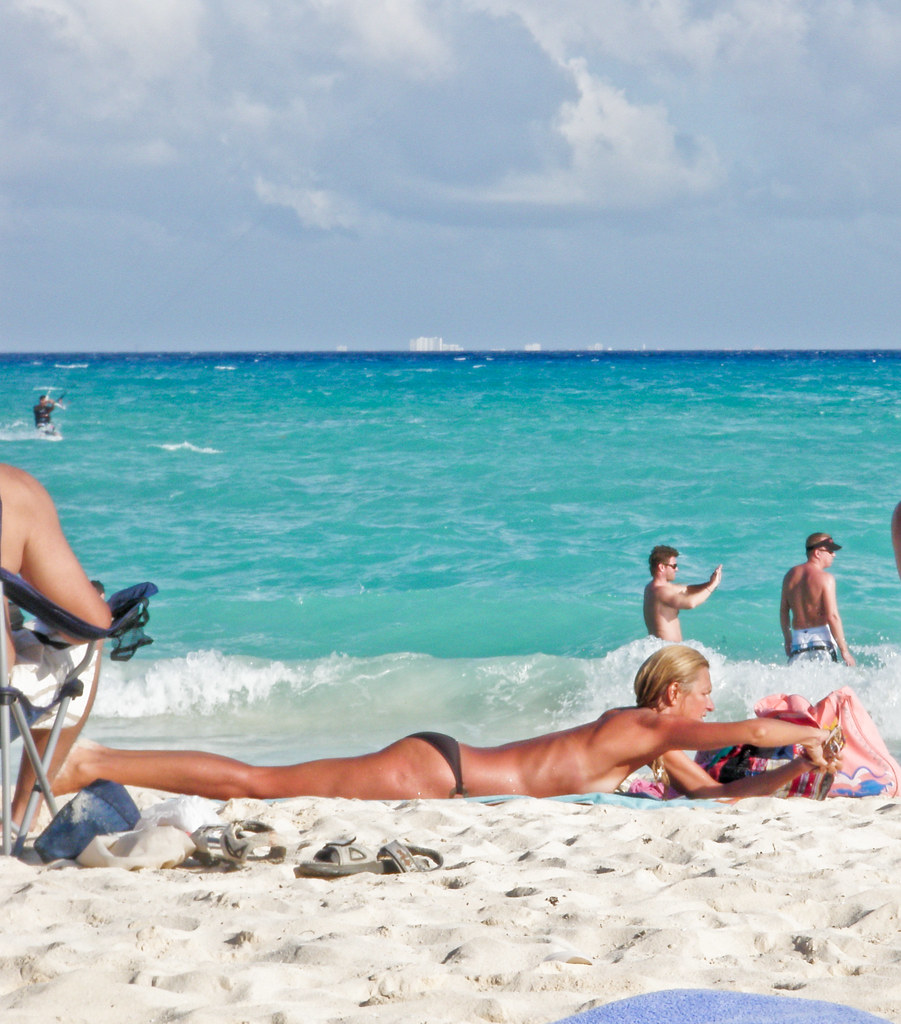 Playa Del Carmen - Swimsuit Issue