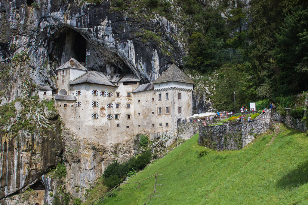 Predjama Castle